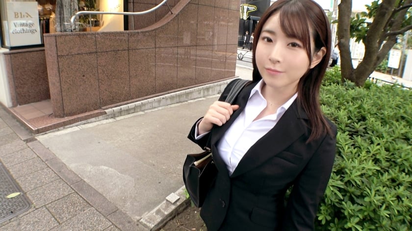 261ARA-512-RM [Reducing Mosaic] [During job hunting] [Too cute] Ena-chan’s job hunting student applied for AV instead of applying for a company. The student asked for a tip instead of a job offer w [Obvious mouth] [Plenty of milk] Every time I piston into a blowjob while smiling innocently, the big tits are erotic and seriously awesome w I want stimulation Do not miss the SEX that is disturbed by the unstoppable pleasure with outstanding sensitivity